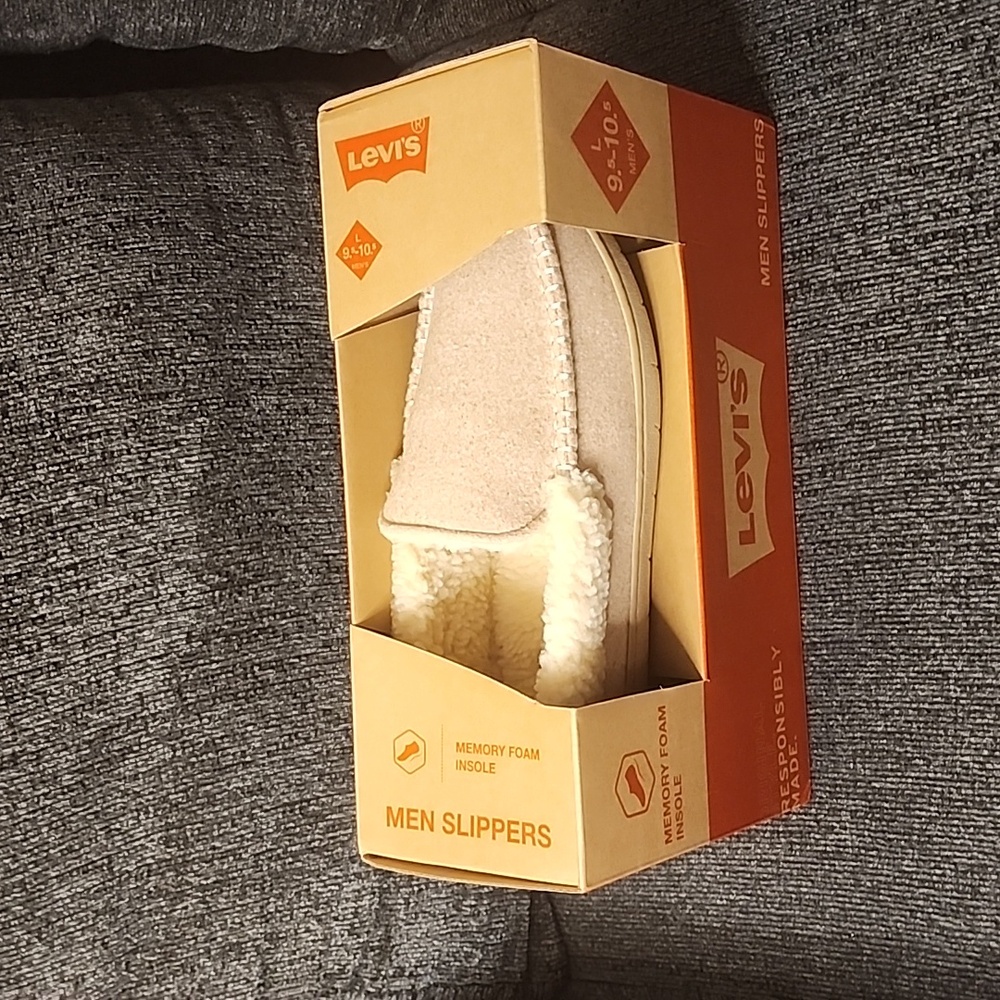 Mens shoes